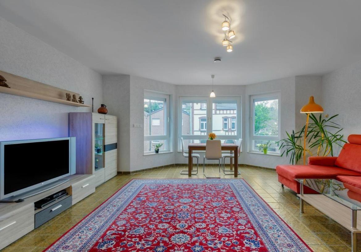 Modernes Apartment In Schoener Lage Düsseldorf Exteriör bild